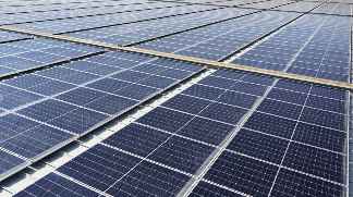 「绿能视界」12MW专属方案：为领先制造企业定制屋顶光伏的“安全密码”