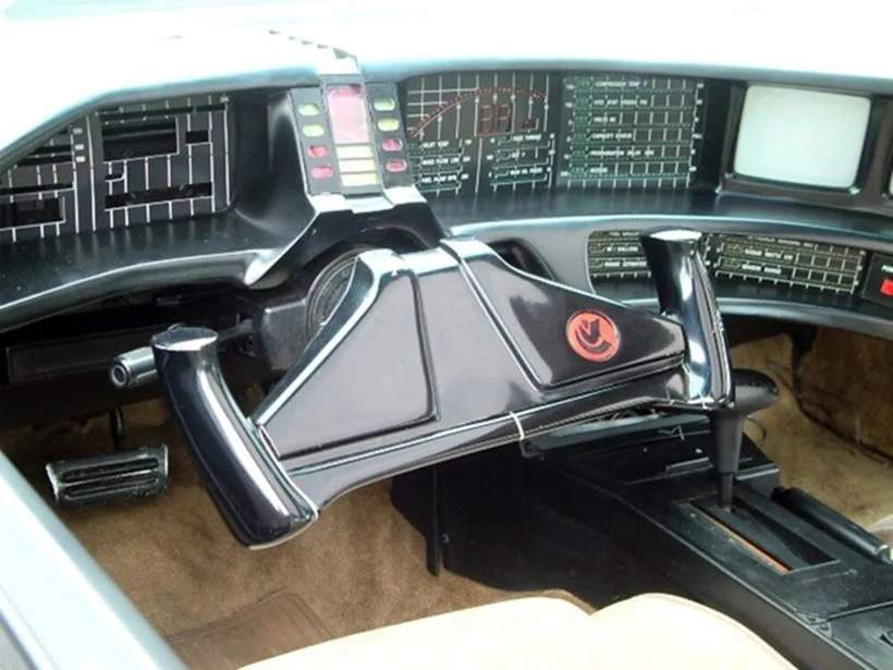 汽车需要灵魂吗？等待智能座舱进化吧