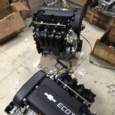 三菱菱帅哈飞比亚迪F3海马福美来4G18发动机总成