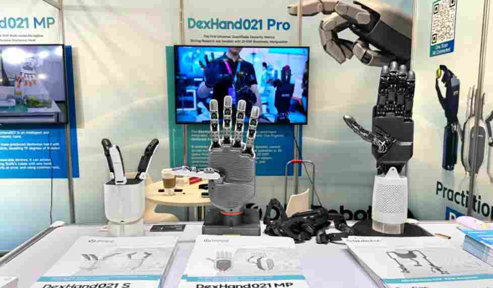 CES 2026：近60家企业参展，一文尽览中国机器人军团“硬实力”