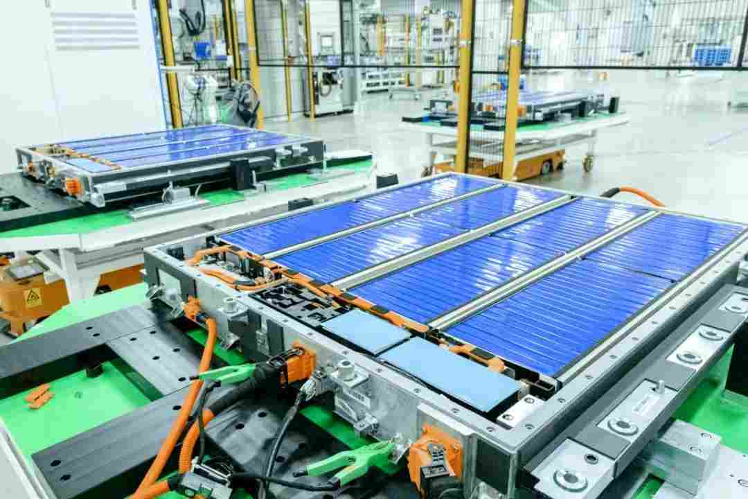 电量飙到80kWh，“大电量插混”的春天来了？