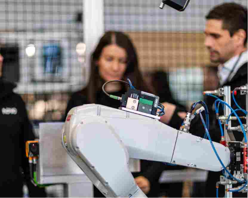 盖世周报 | 传福特将为混动车型采购比亚迪电池；立讯精密终止收购印度闻泰资产