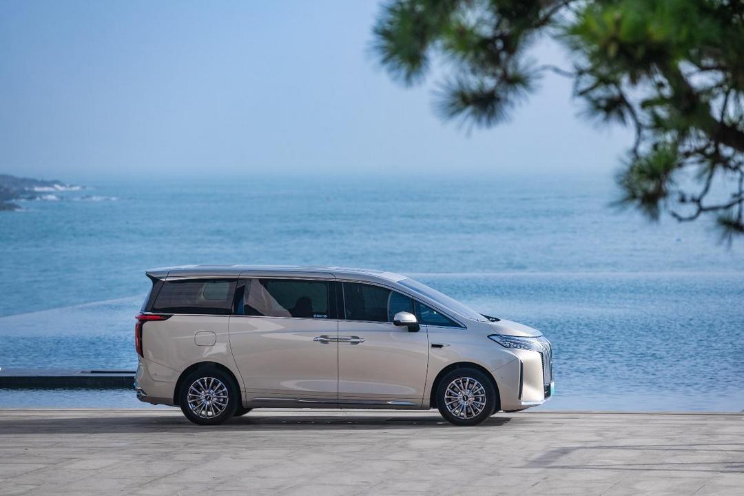 长城魏牌80进军马来西亚市场更名魏牌G9，本土化组装插混 MPV 即将上市